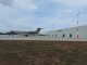 Avion de marfă pe pista terminalului Oradea