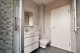 Apartament — living luminos cu vedere