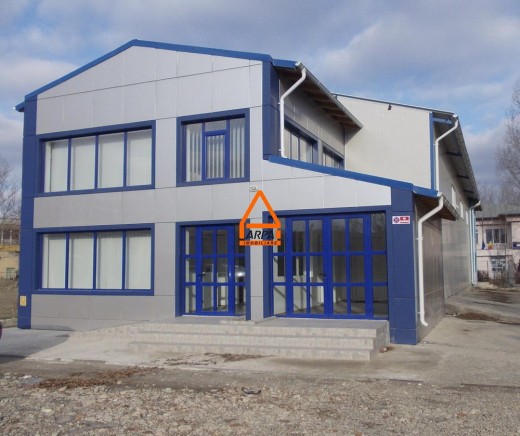 Spatiu industrial de inchiriat in Iasi, Podu Ros, Semicentral - 360 mp, 2400 EUR