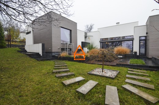 Casa de vanzare in Iasi, Bucium - 400 mp, 850000 EUR