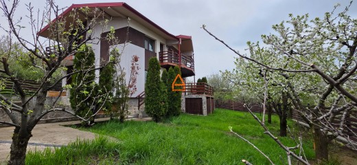 Casa de vanzare in Iasi, Iasi - 225 mp, 255000 EUR